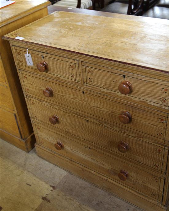 Painted pine chest of drawers